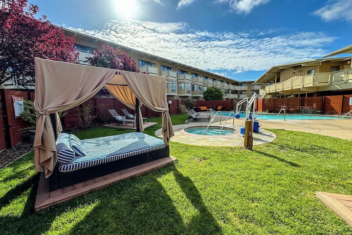The Lodge at Tiburon