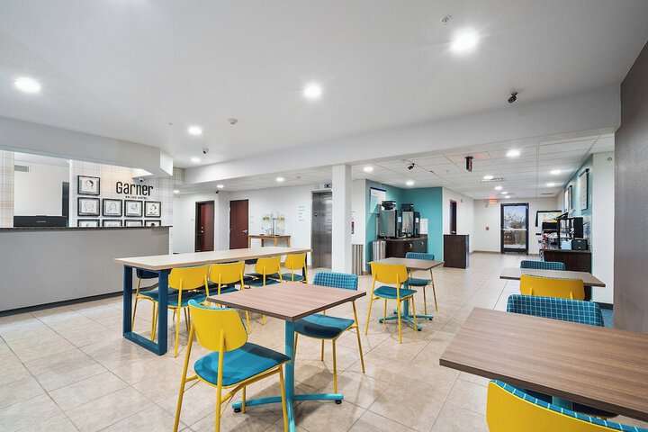 Garner Hotel Gonzales by IHG