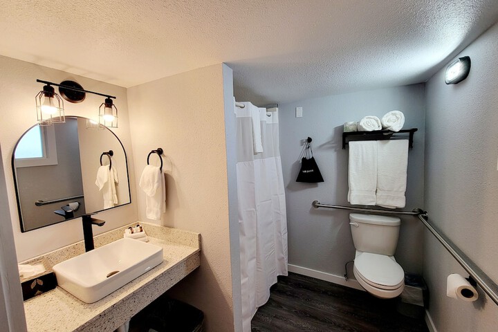 Room 14 of 45