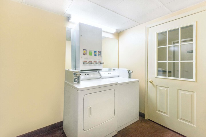 Room 17 of 20