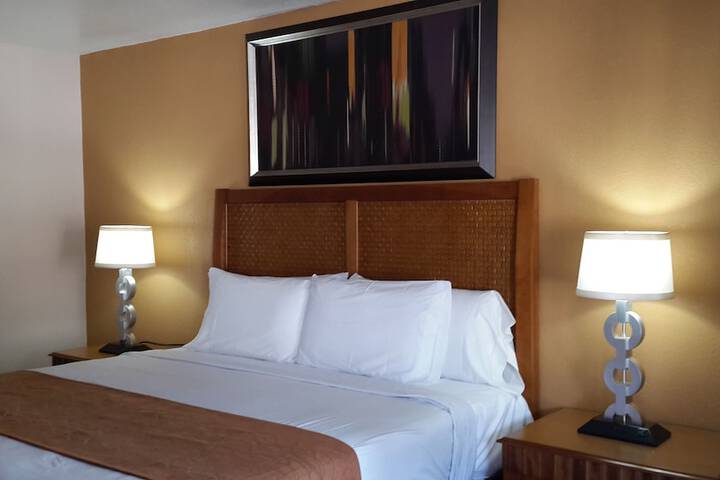 Room 12 of 47
