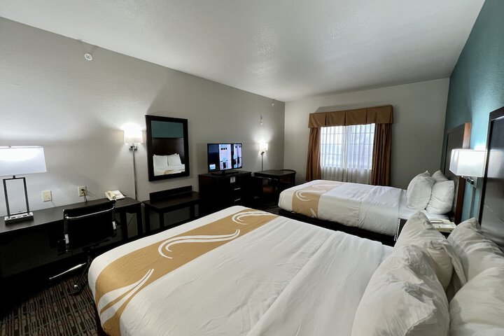 Room 20 of 36