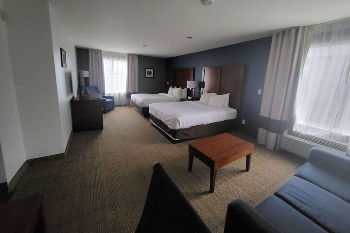 Room 18 of 38