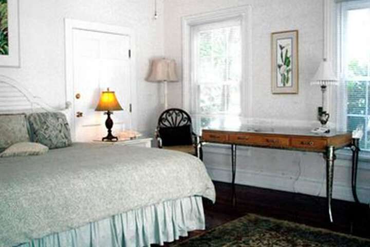Room 132 of 171