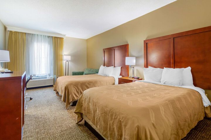 Room 14 of 36