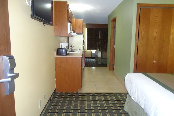 Room 46 of 50