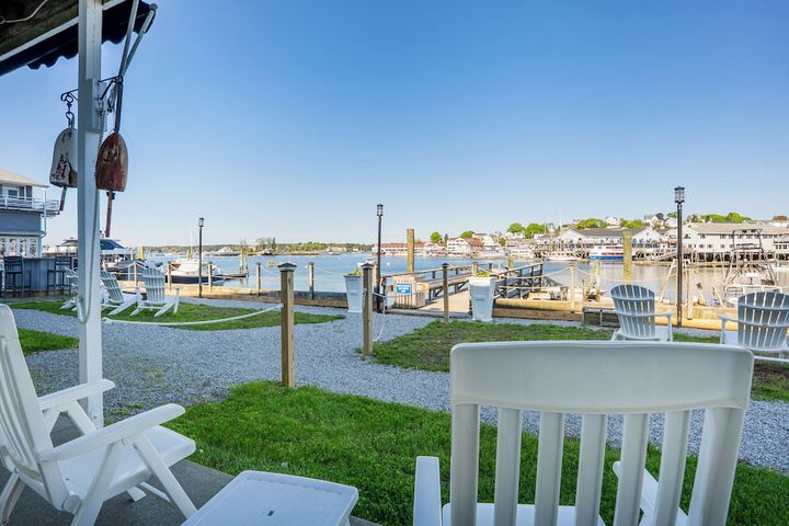 Boothbay Harbor Inn