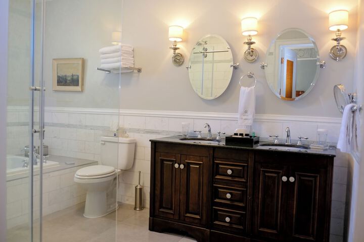Manoir Chamberland (Adults Only No Pets)