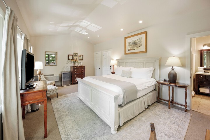 McCully House Inn
