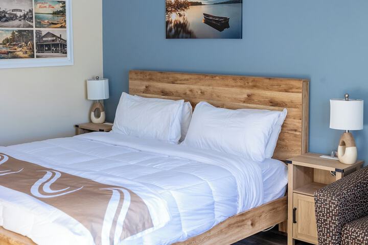 Nisswa Hotel and Suites