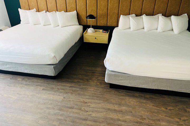 Room 60 of 92