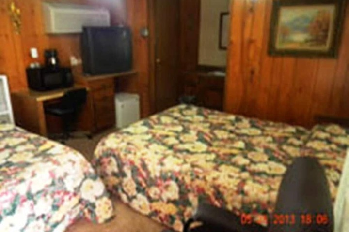 Room 15 of 21