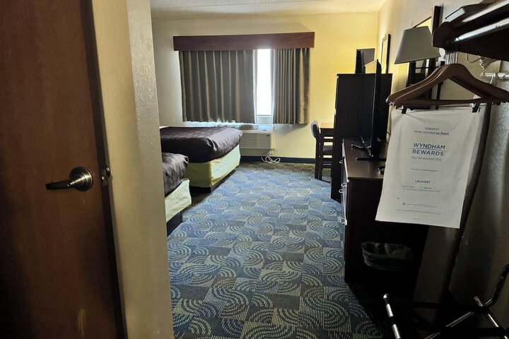 AmericInn by Wyndham Kewanee
