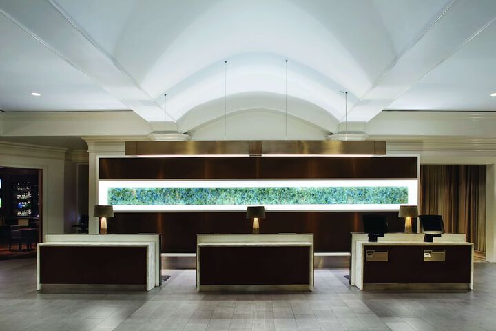 Hotel Interior 9 of 39