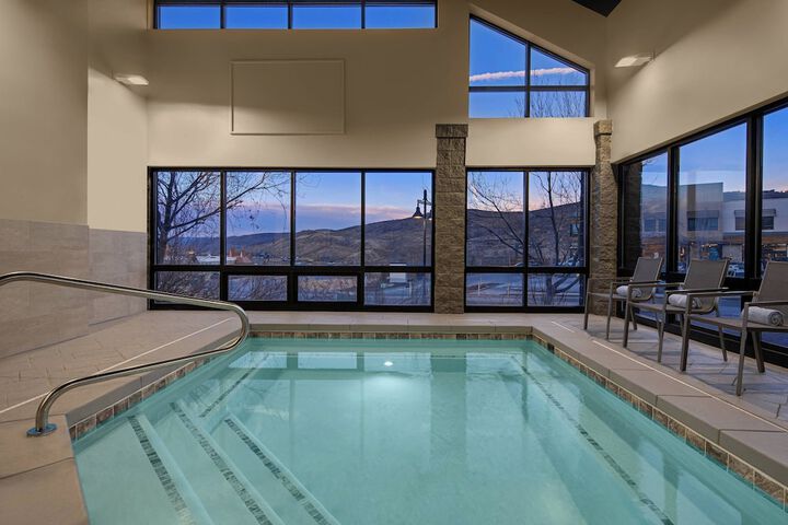 AC Hotel by Marriott Park City