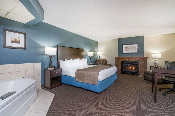 Baymont by Wyndham Owatonna