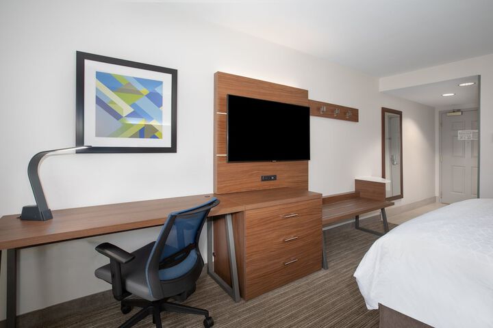 Holiday Inn Express Yreka-Shasta Area by IHG