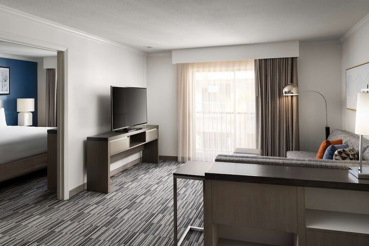 Room 14 of 36