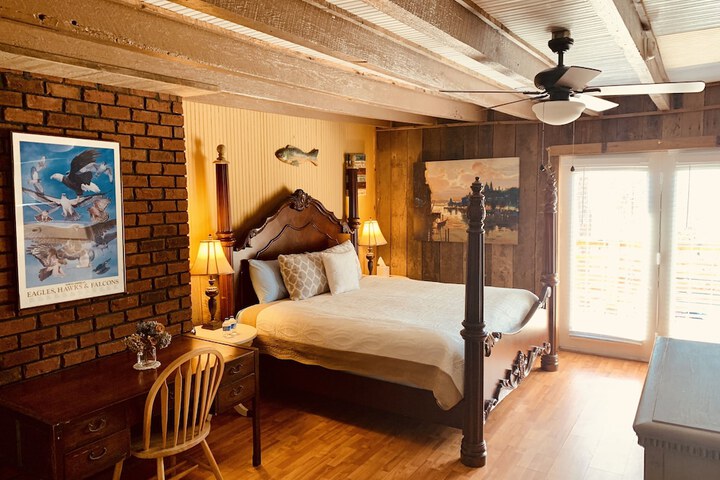Room 30 of 75