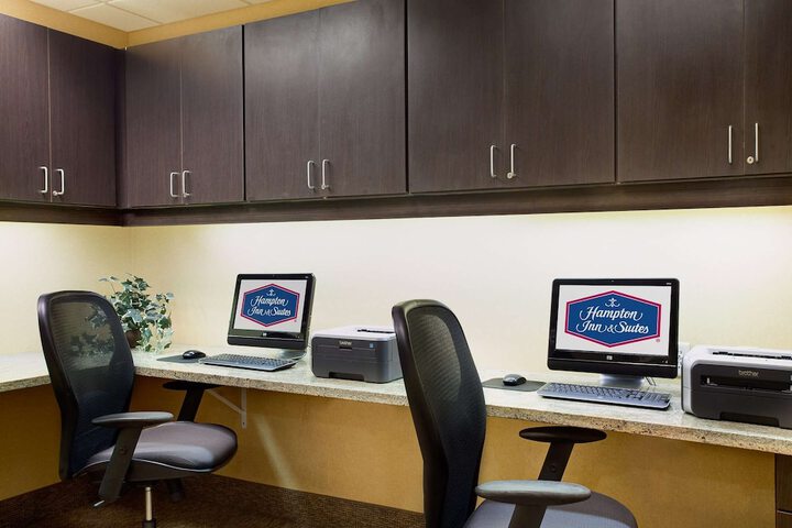 Business Center 16 of 16