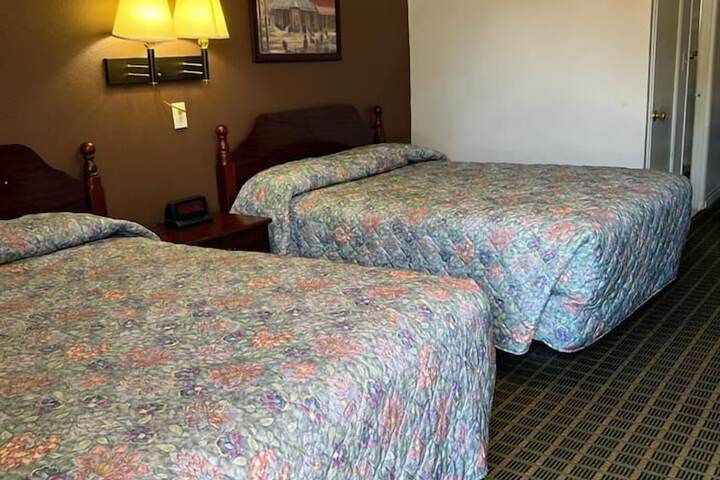 Room 12 of 13