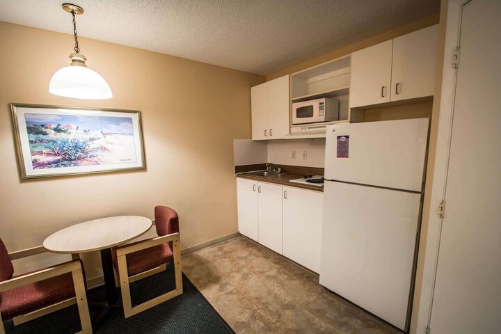 Room 22 of 32