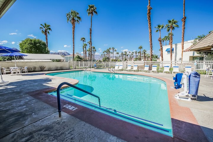 Pool 7 of 57