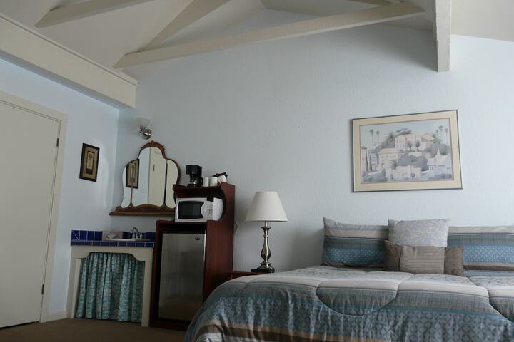 Room 15 of 31