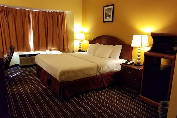 Room 18 of 26