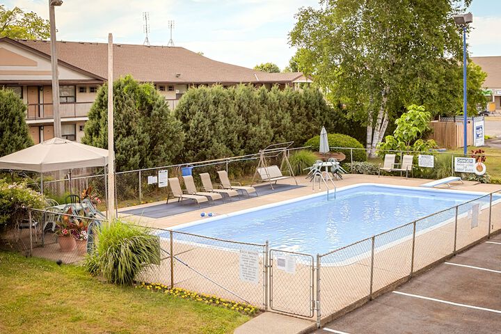 Pool 5 of 50