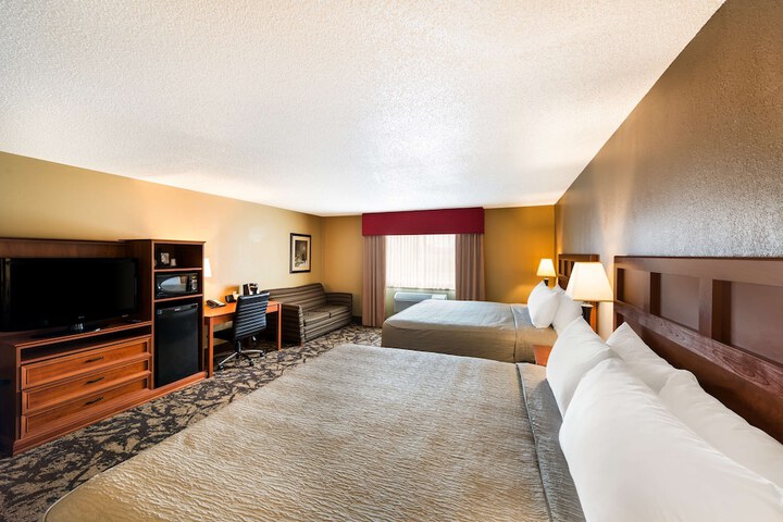 Room 20 of 33