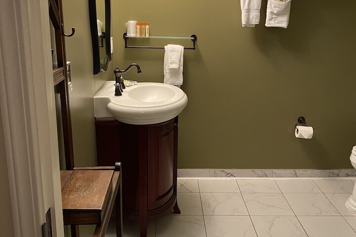 Room 30 of 55