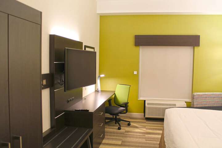 Room 41 of 63