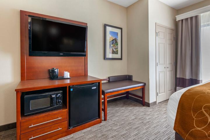Comfort Suites Oshkosh West