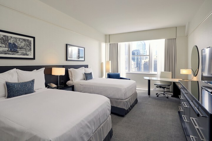 Loews Philadelphia Hotel