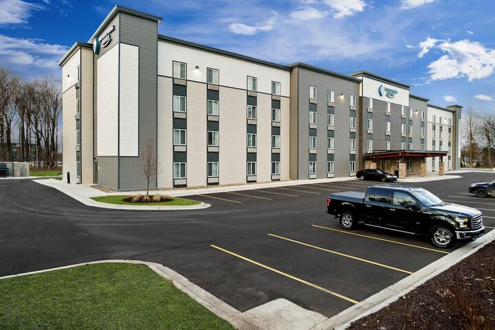 Woodspring Suites East Lansing - University Area