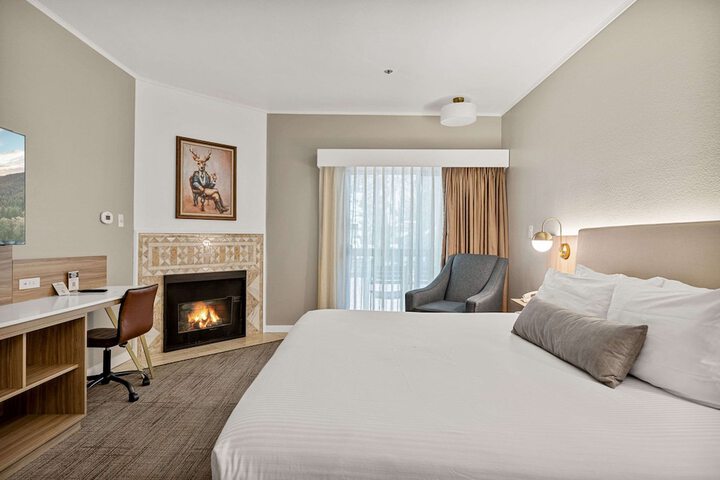 Chateau Big Bear Boutique Hotel BW Signature Collection