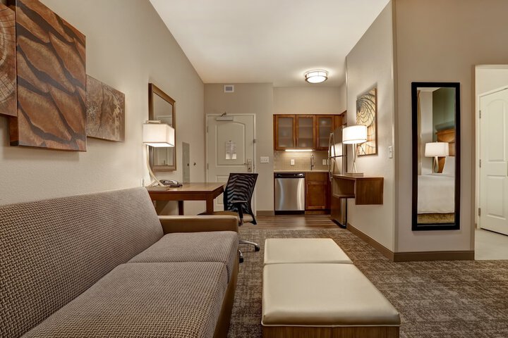 Staybridge Suites Overland Park - Kansas City S by IHG