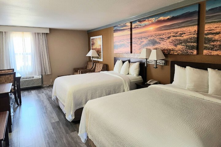 Room 9 of 27