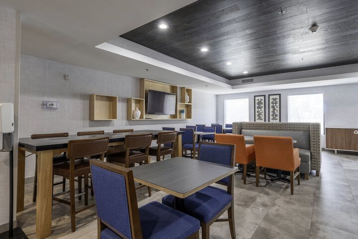 Hotel 4 of 29