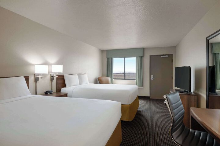 Room 18 of 24