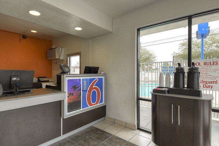 Motel 6 El Monte CA - Los Angeles