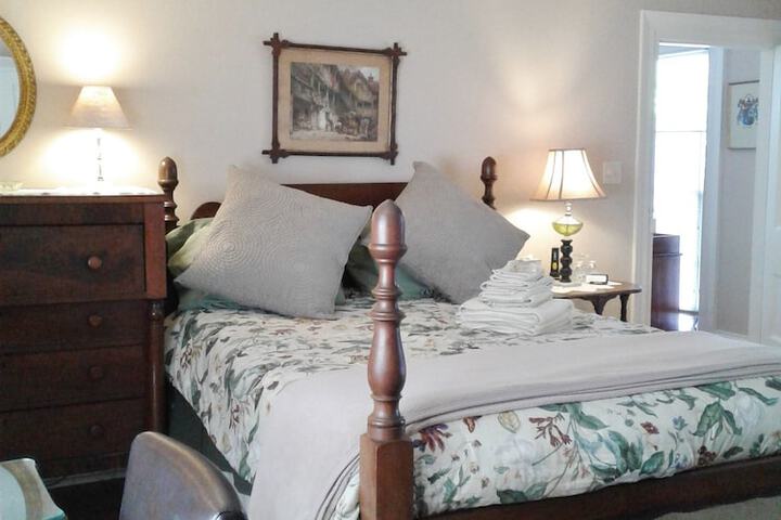 Room 13 of 50