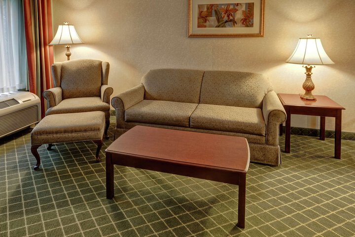 Room 16 of 39