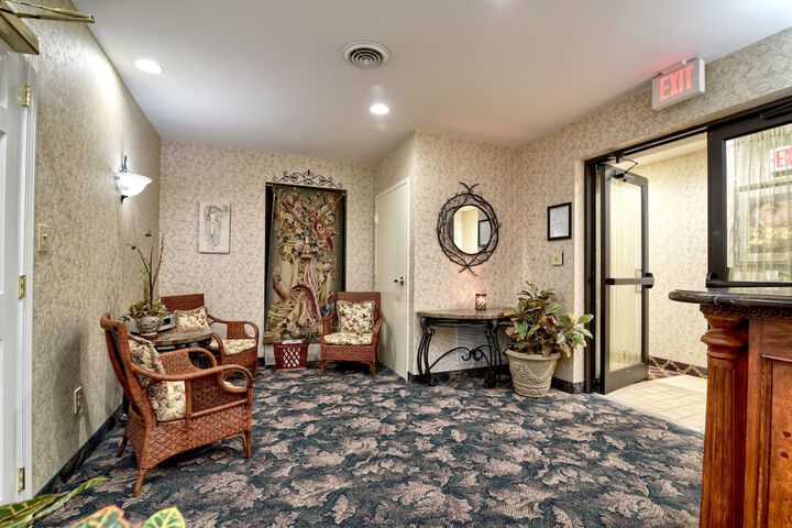 Roosevelt Inn and Suites Saratoga Springs