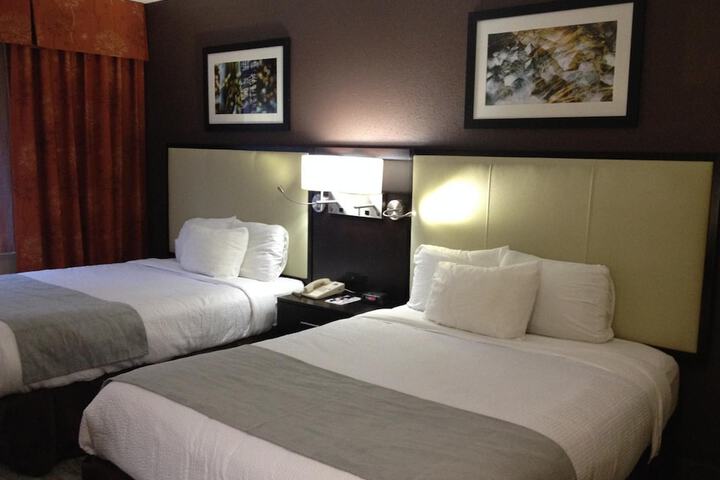 Room 30 of 42