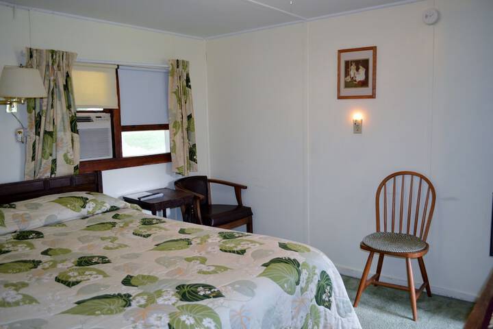 Chamber Lane Motel