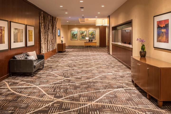 Hilton Salt Lake City Center