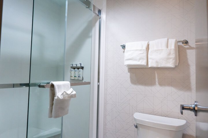 Holiday Inn Express Frazer - Malvern by IHG
