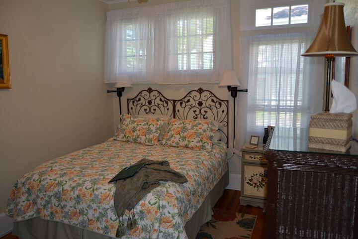 Room 30 of 51